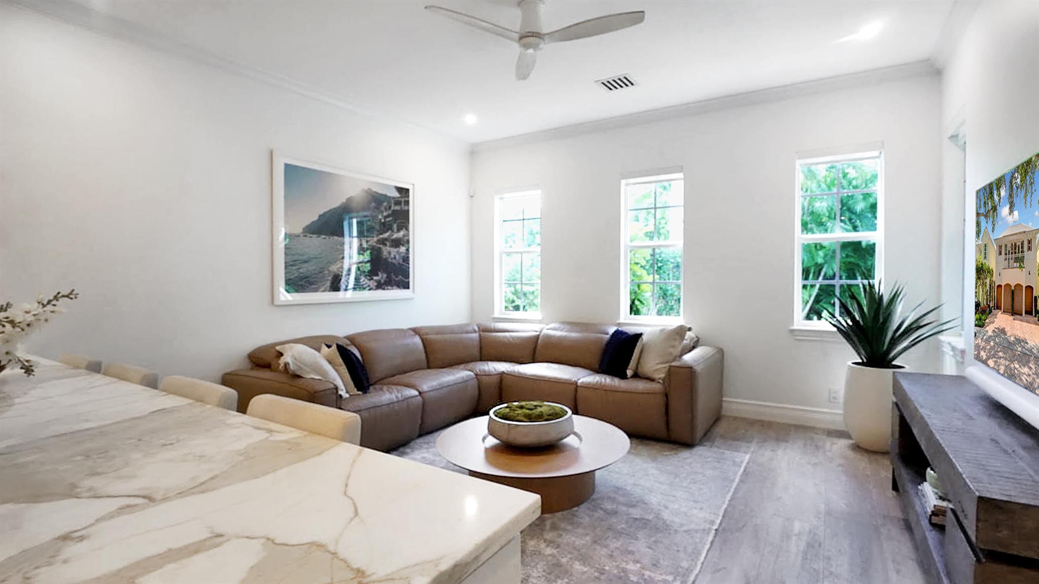 INDIES - Residential