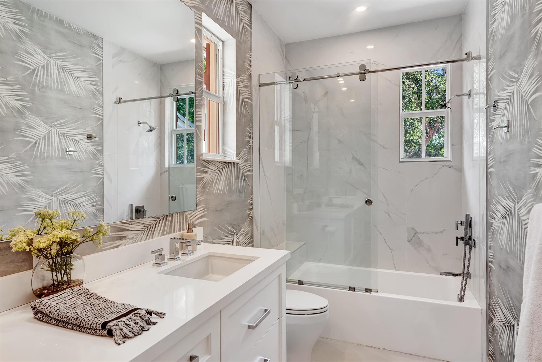 INDIES - Residential