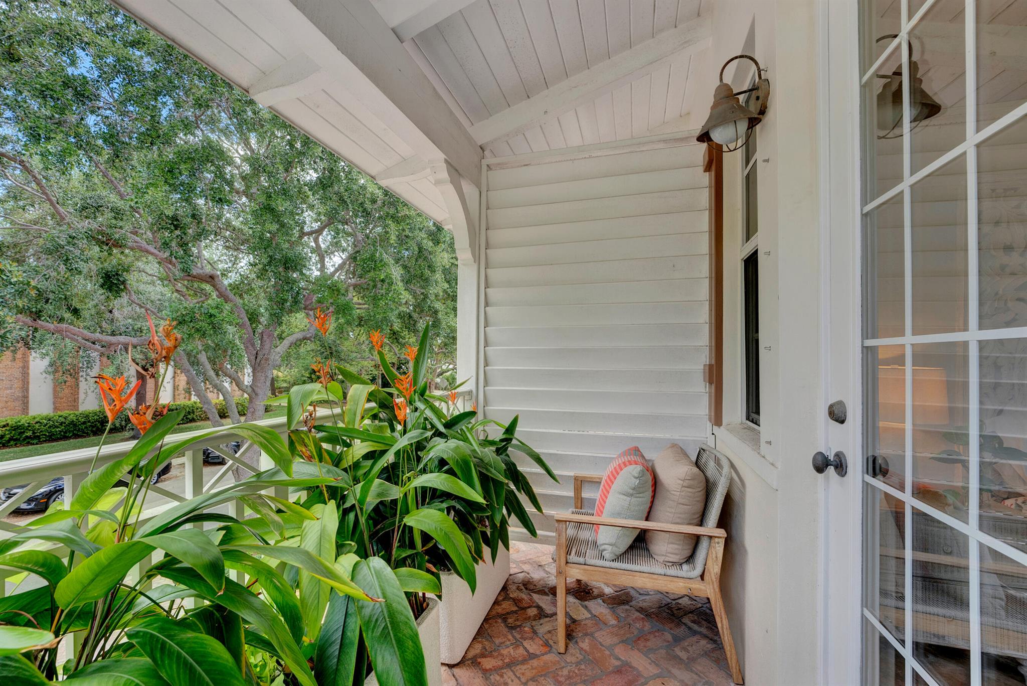 INDIES - Residential