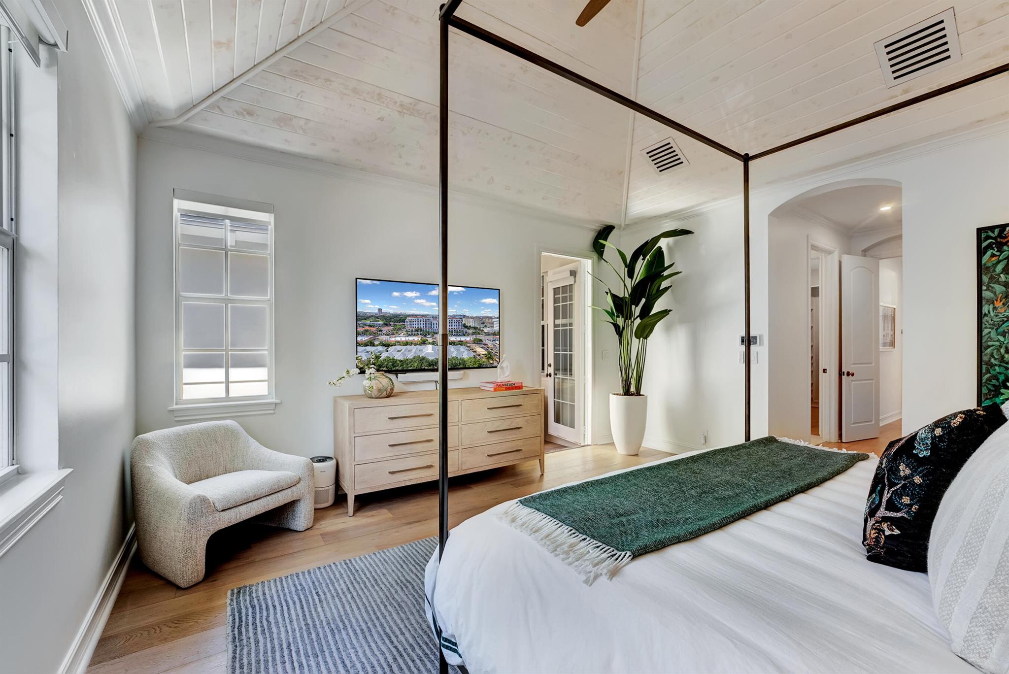 INDIES - Residential