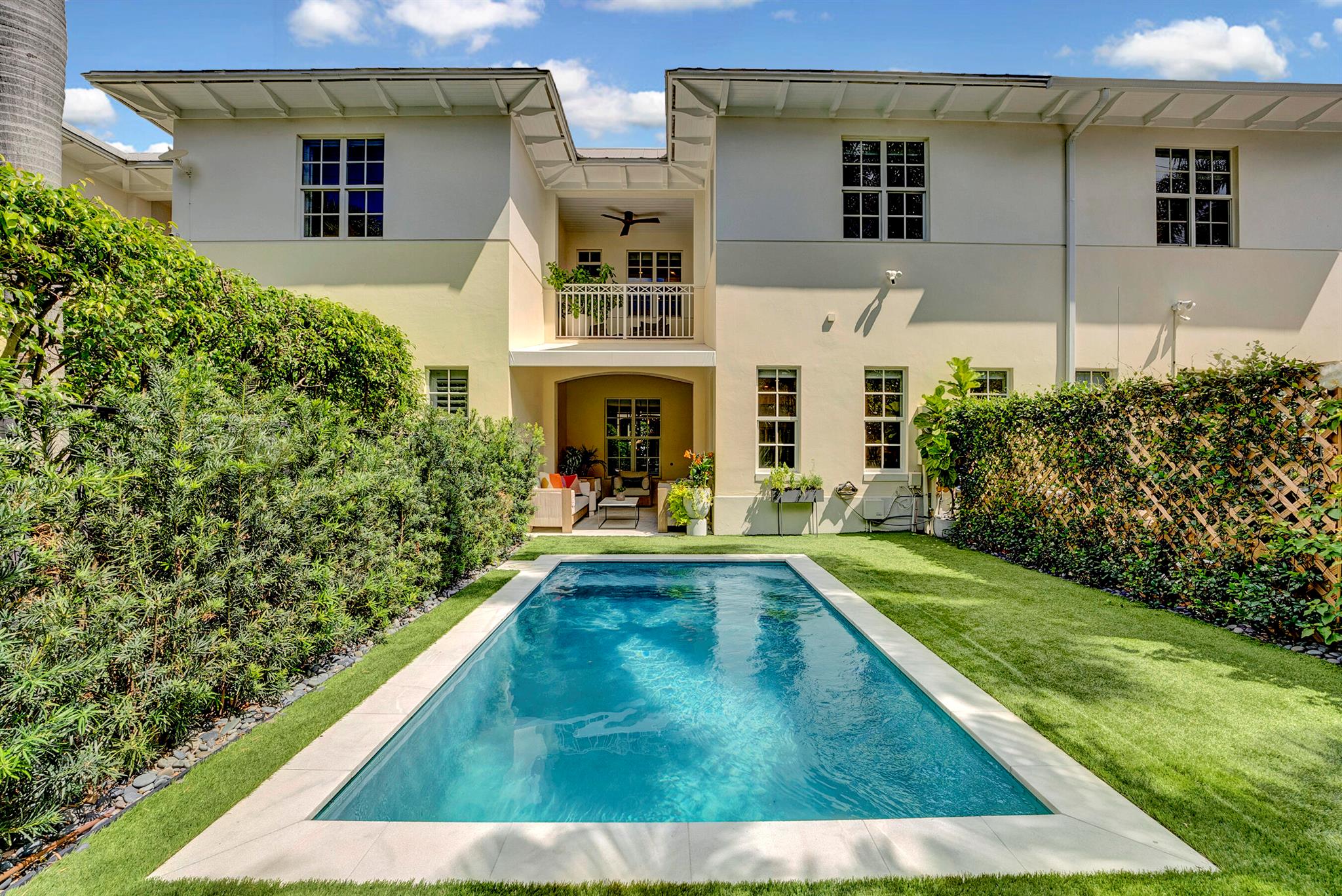 INDIES - Residential