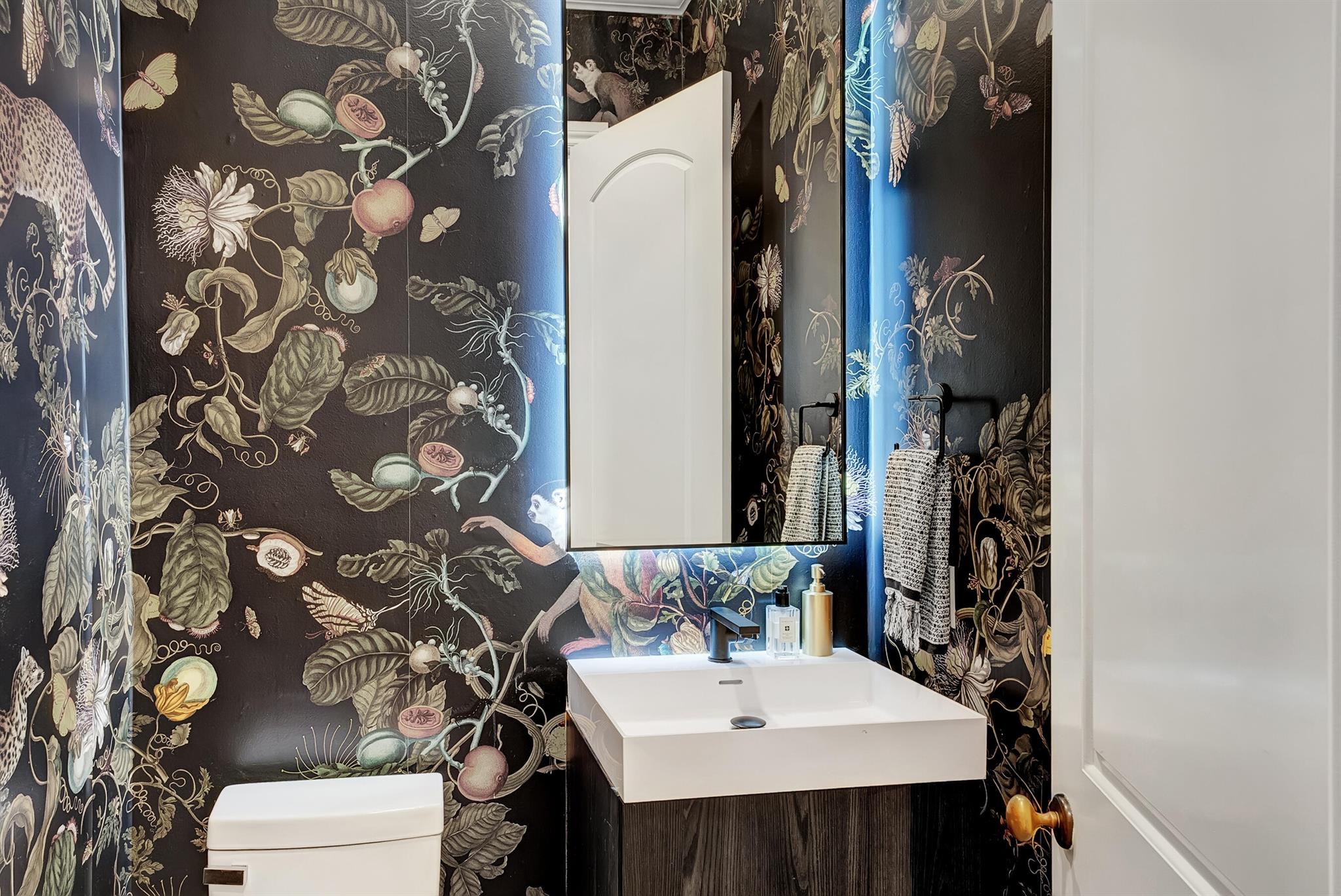 INDIES - Residential