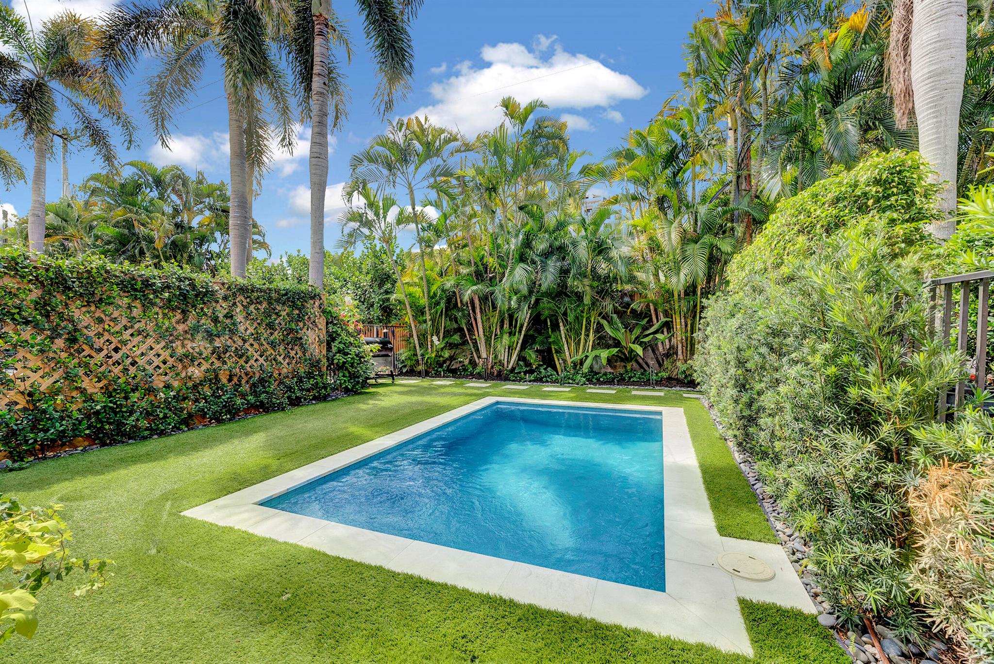 INDIES - Residential