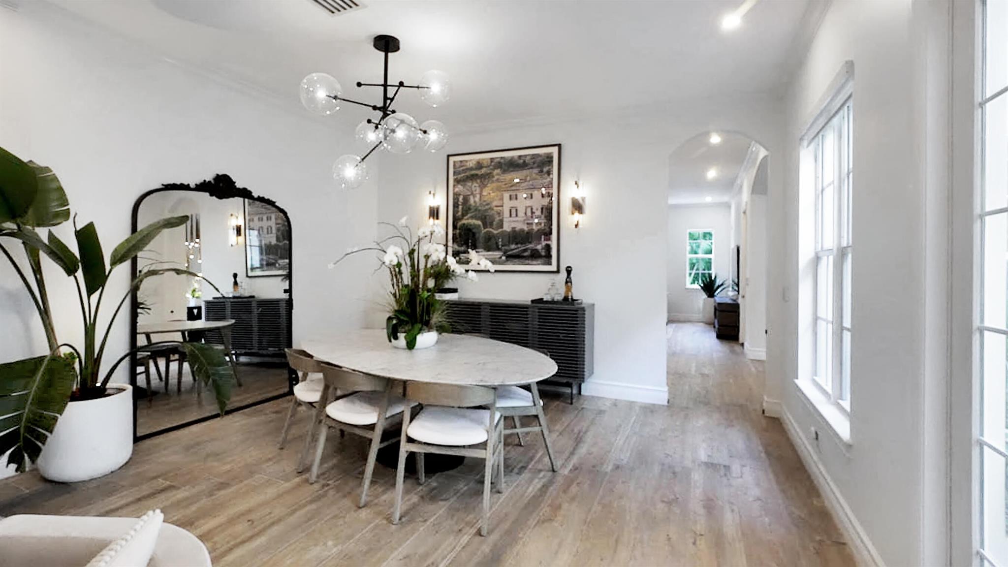 INDIES - Residential