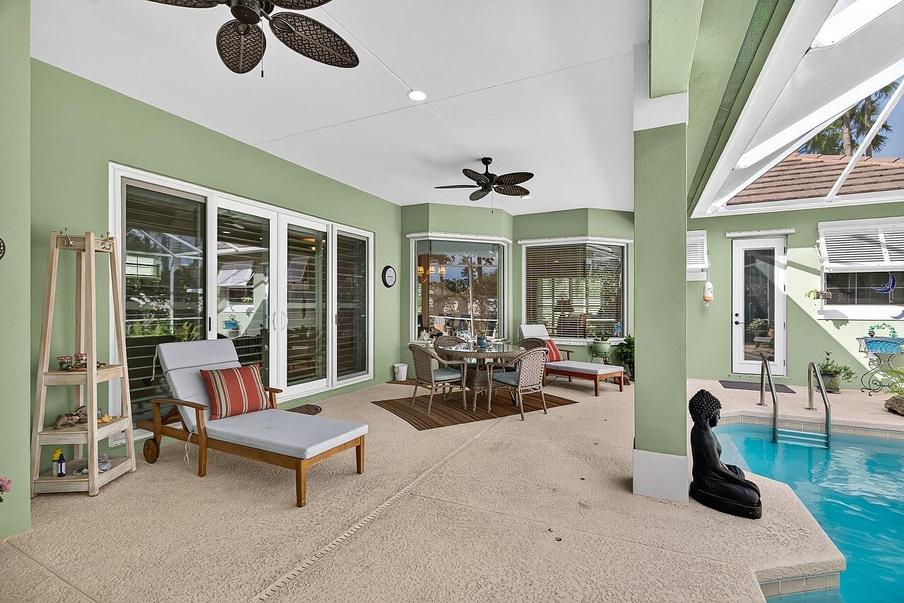 SEASONS - Residential