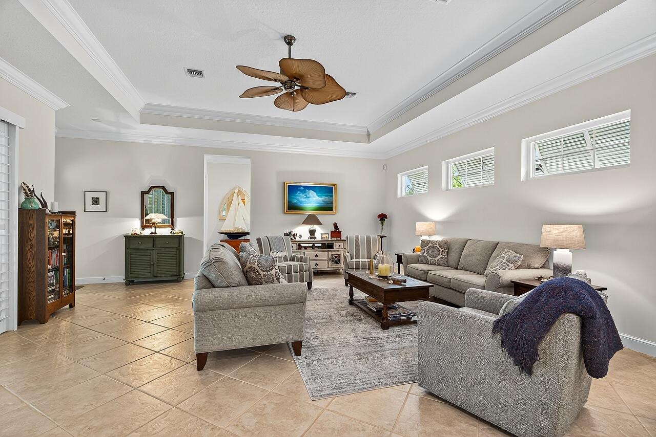 SEASONS - Residential