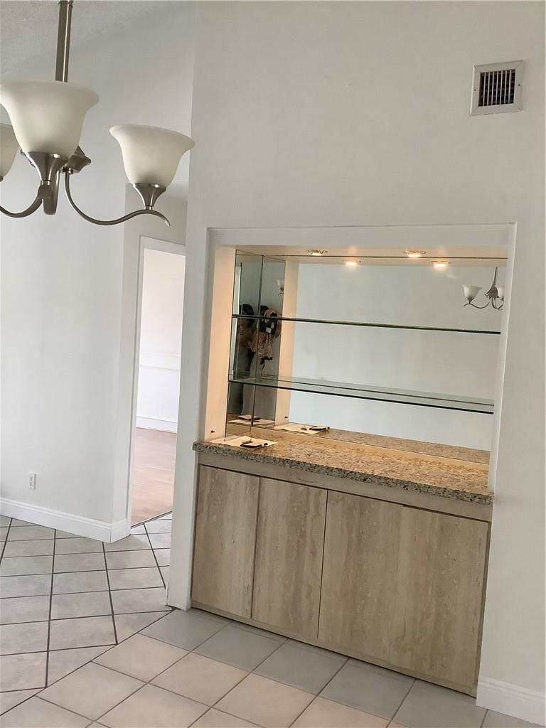 Meadowridge Condo - Residential Lease