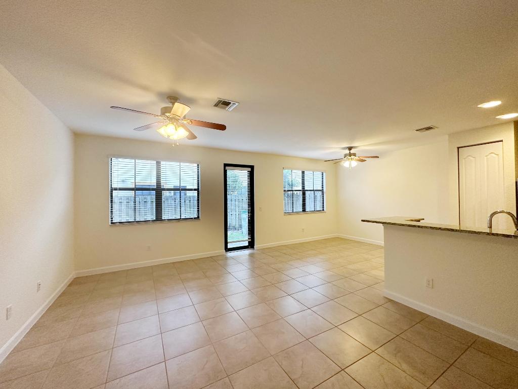 DEBUYS PLAT - Residential Lease