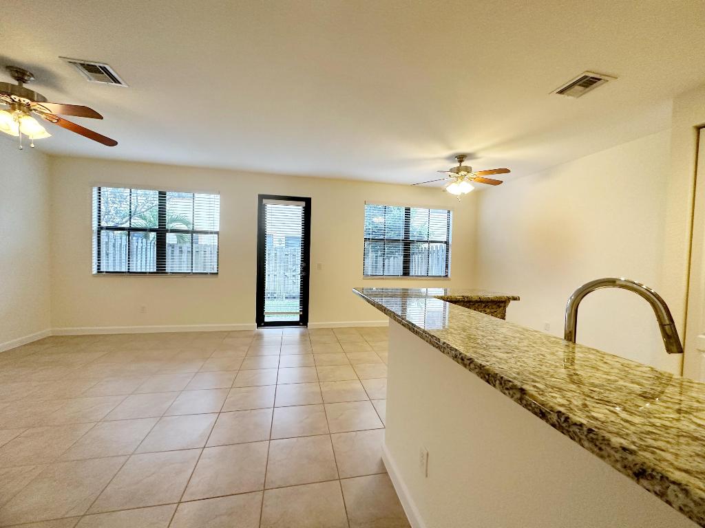 DEBUYS PLAT - Residential Lease