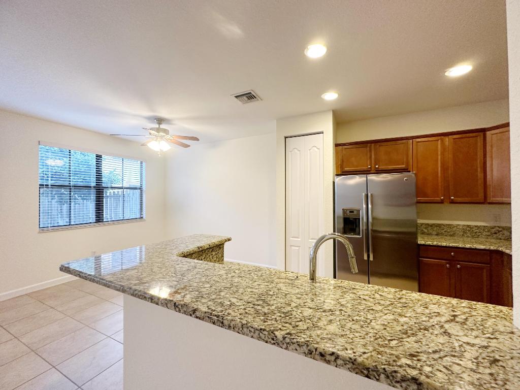 DEBUYS PLAT - Residential Lease