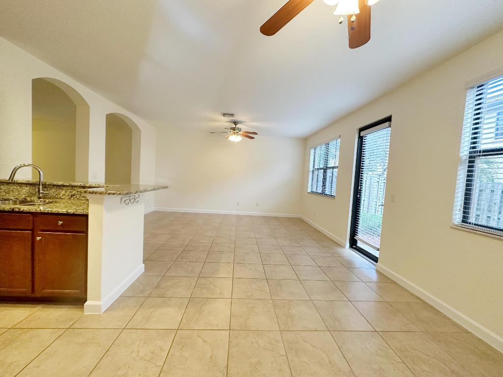 DEBUYS PLAT - Residential Lease