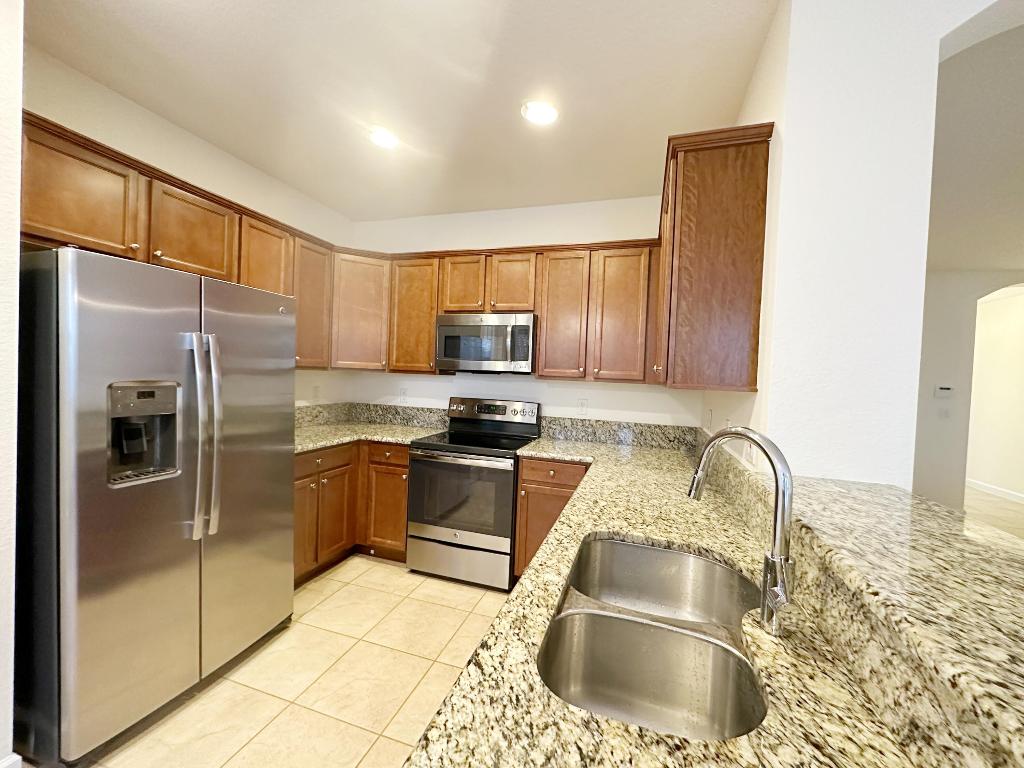 DEBUYS PLAT - Residential Lease