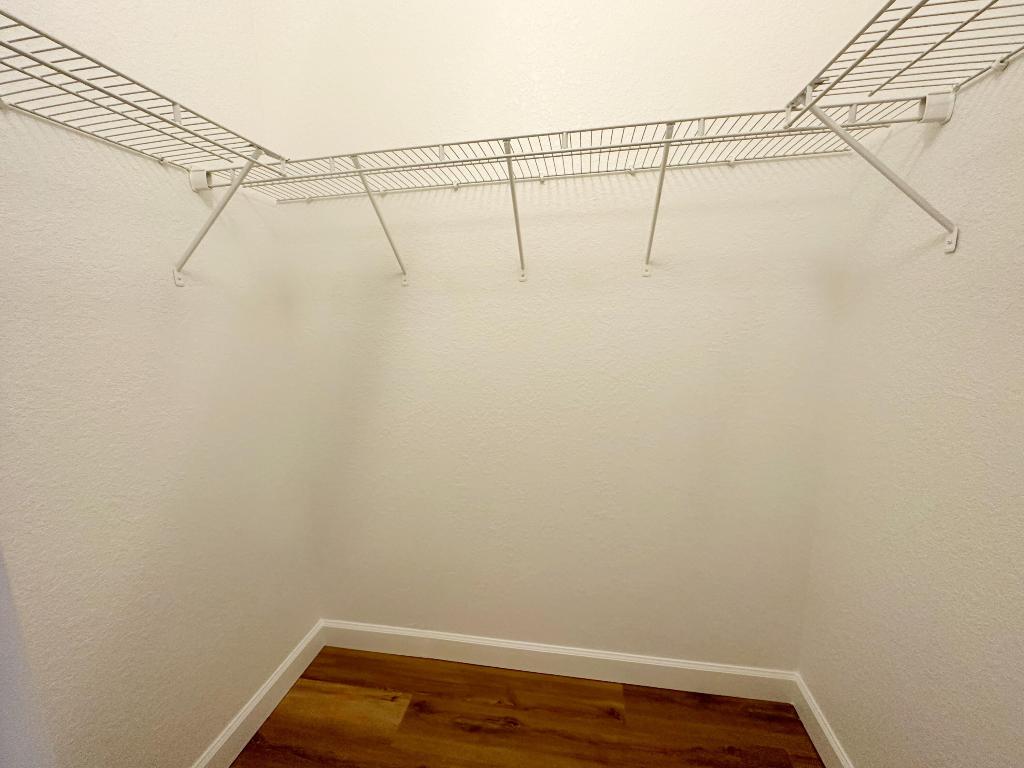 DEBUYS PLAT - Residential Lease