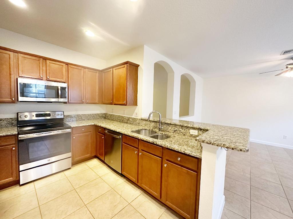 DEBUYS PLAT - Residential Lease