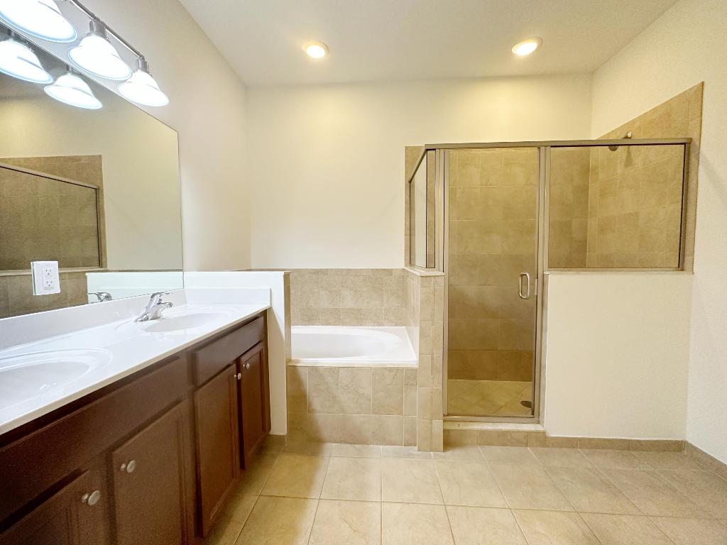 DEBUYS PLAT - Residential Lease