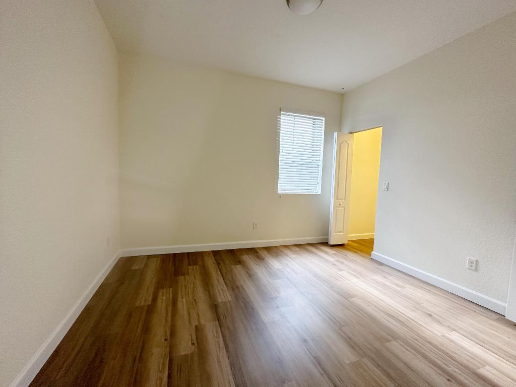 DEBUYS PLAT - Residential Lease