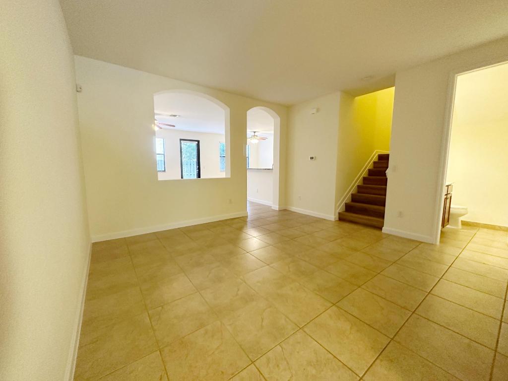 DEBUYS PLAT - Residential Lease