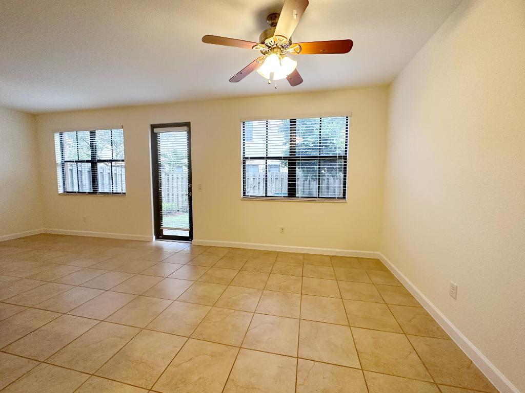 DEBUYS PLAT - Residential Lease