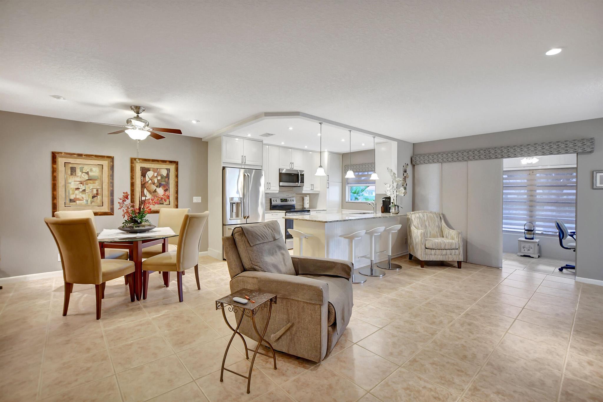HIGH POINT OF DELRAY SEC 7 CONDO - Residential