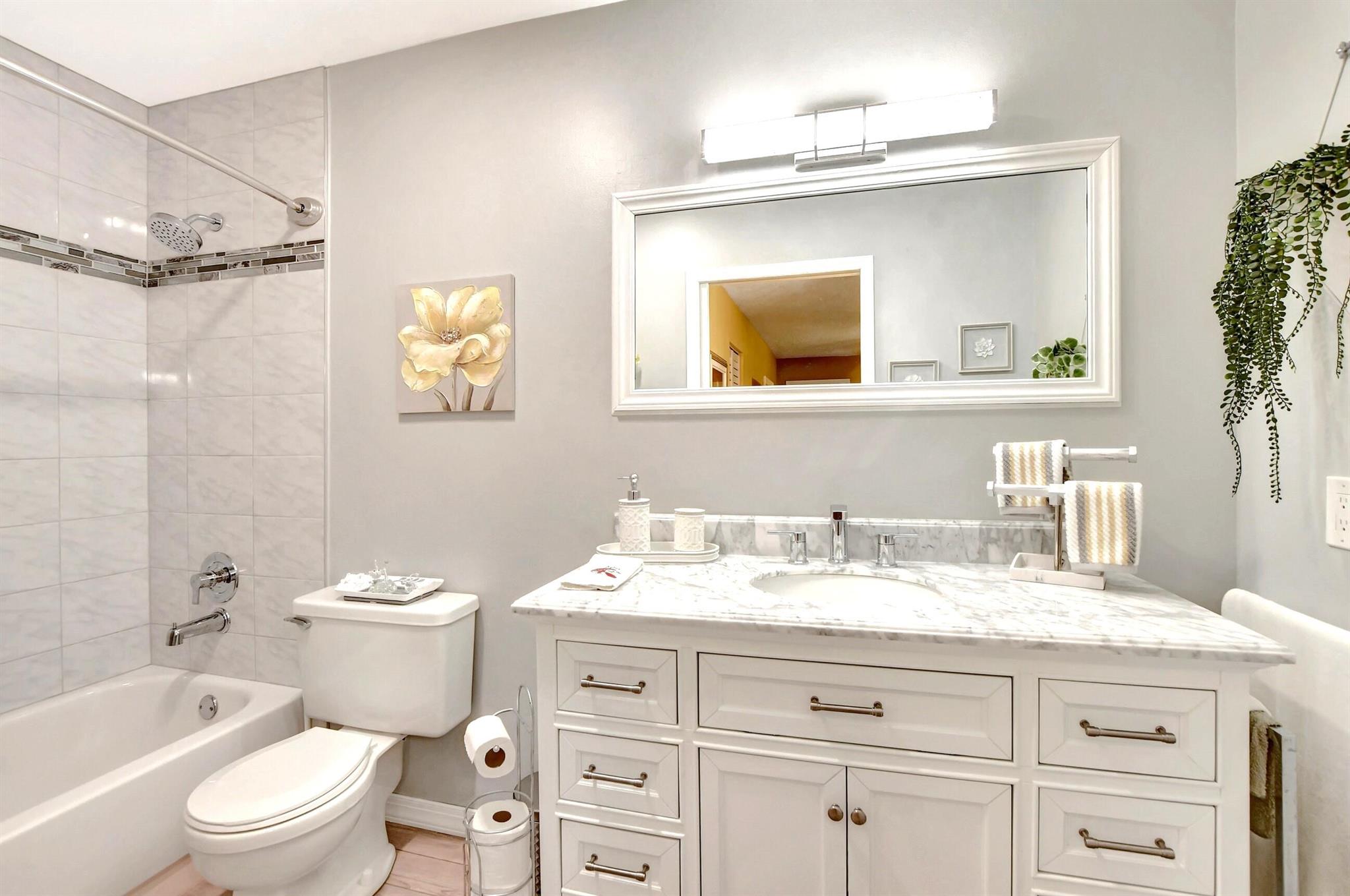 HIGH POINT OF DELRAY SEC 7 CONDO - Residential