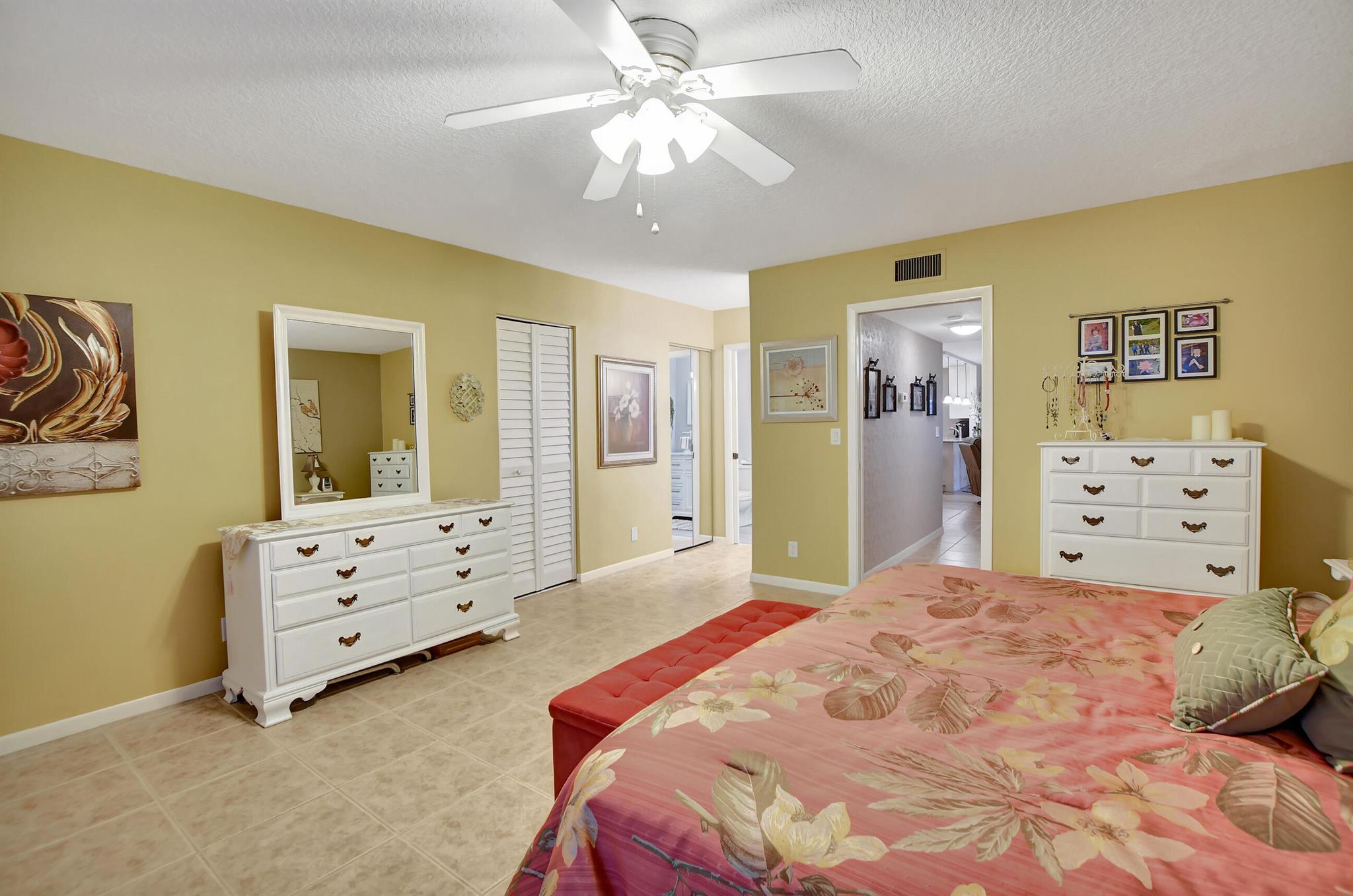 HIGH POINT OF DELRAY SEC 7 CONDO - Residential