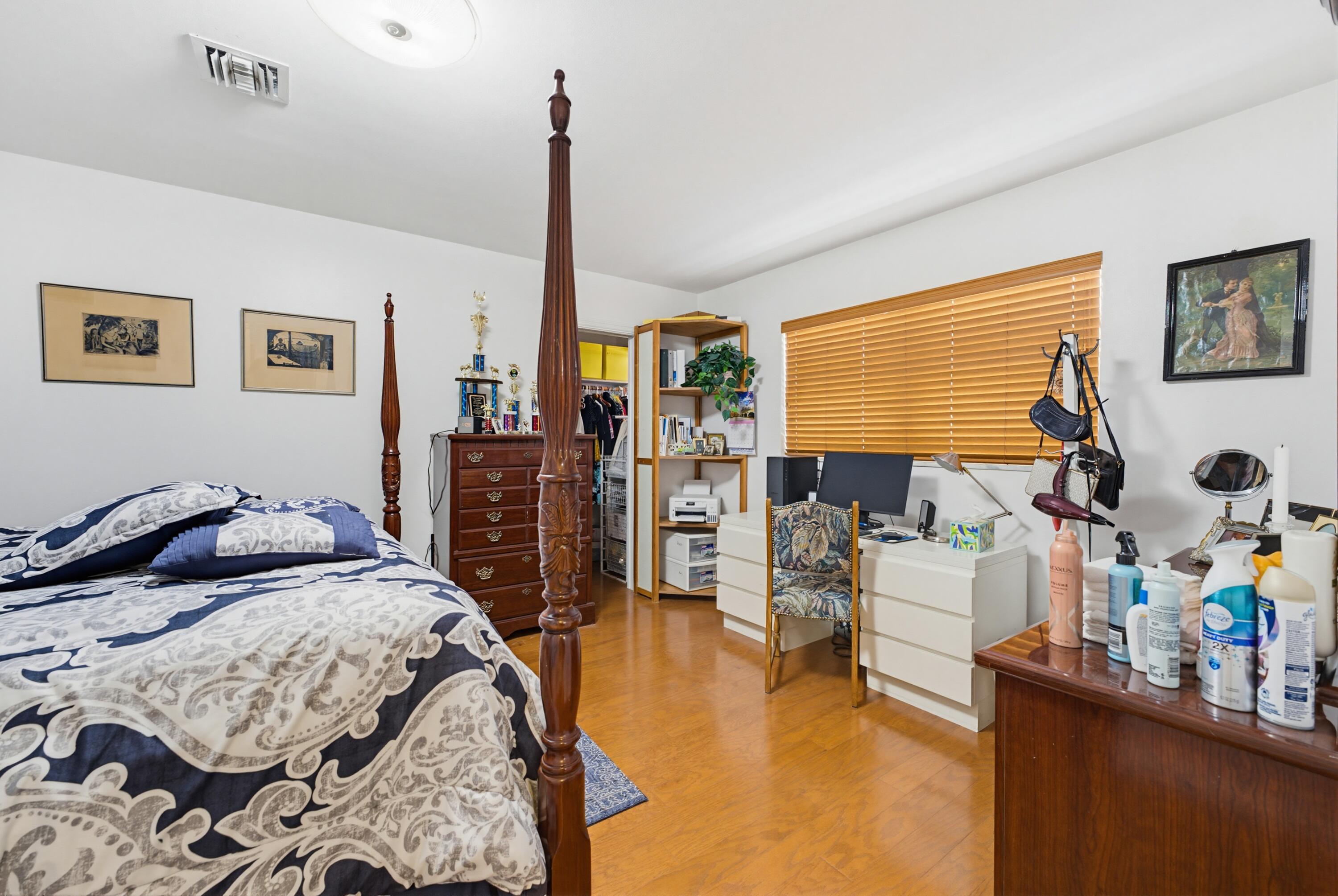 HOLLY HOUSE INC CONDO IN - Residential