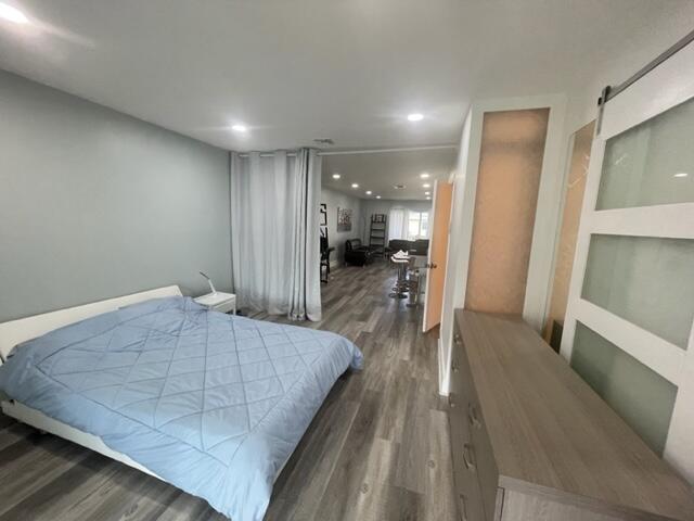 HIGH POINT WEST CONDO - Residential Lease