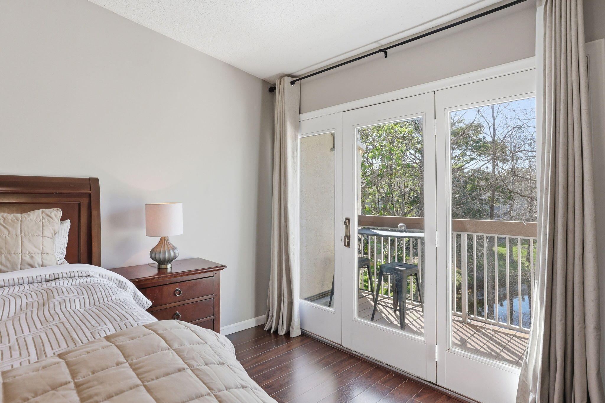 WOODLAKE SHORES - Residential