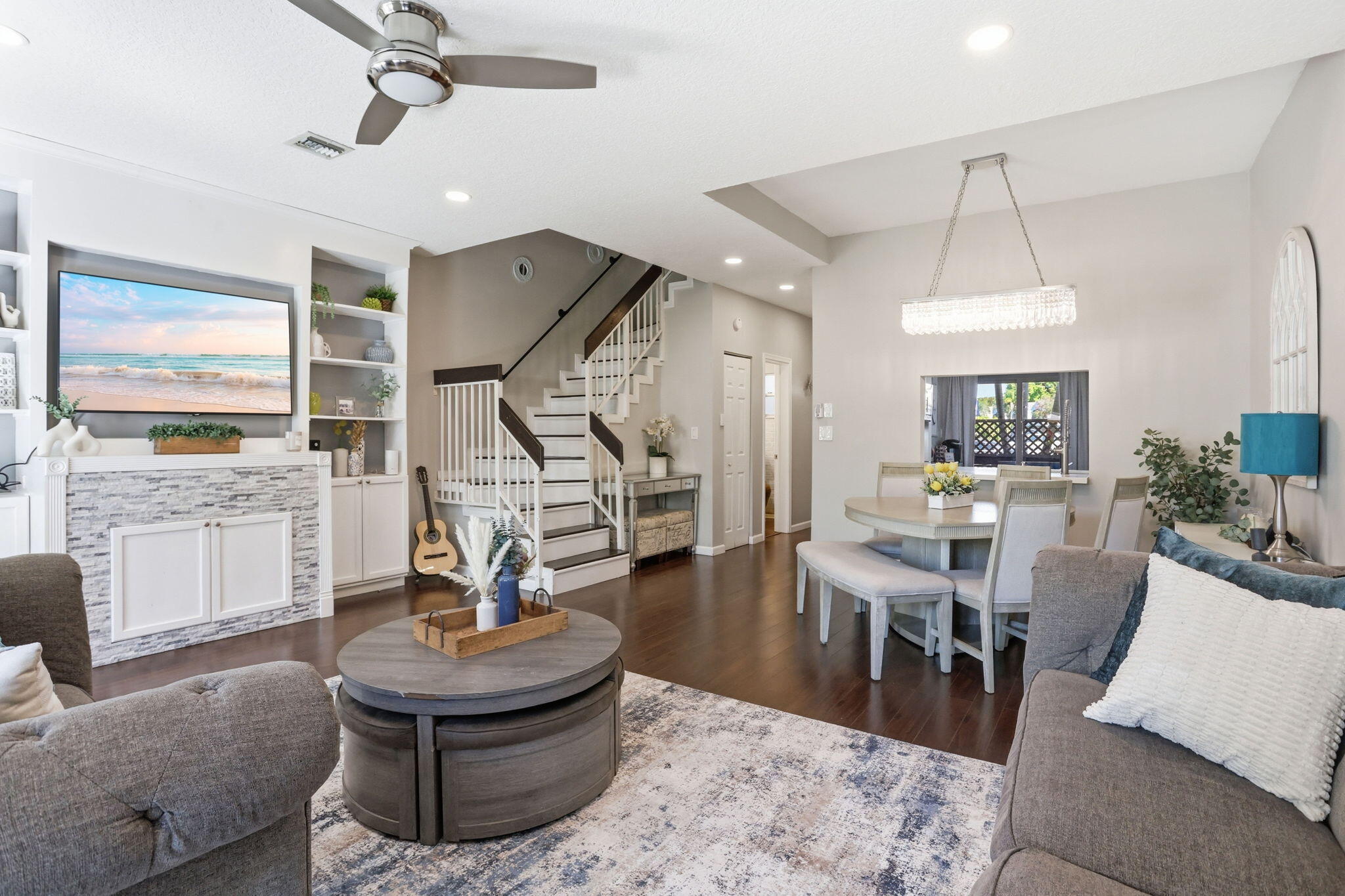 WOODLAKE SHORES - Residential