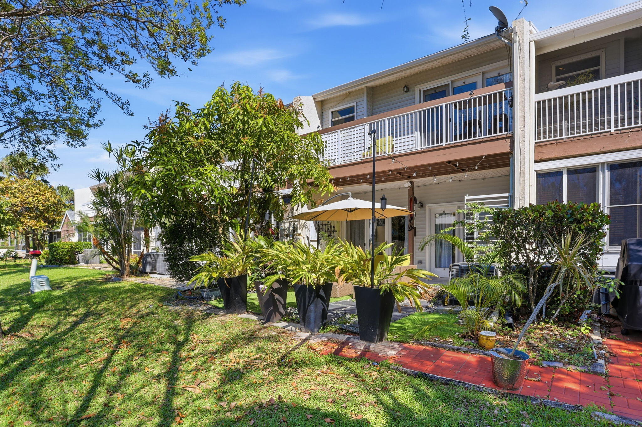 WOODLAKE SHORES - Residential