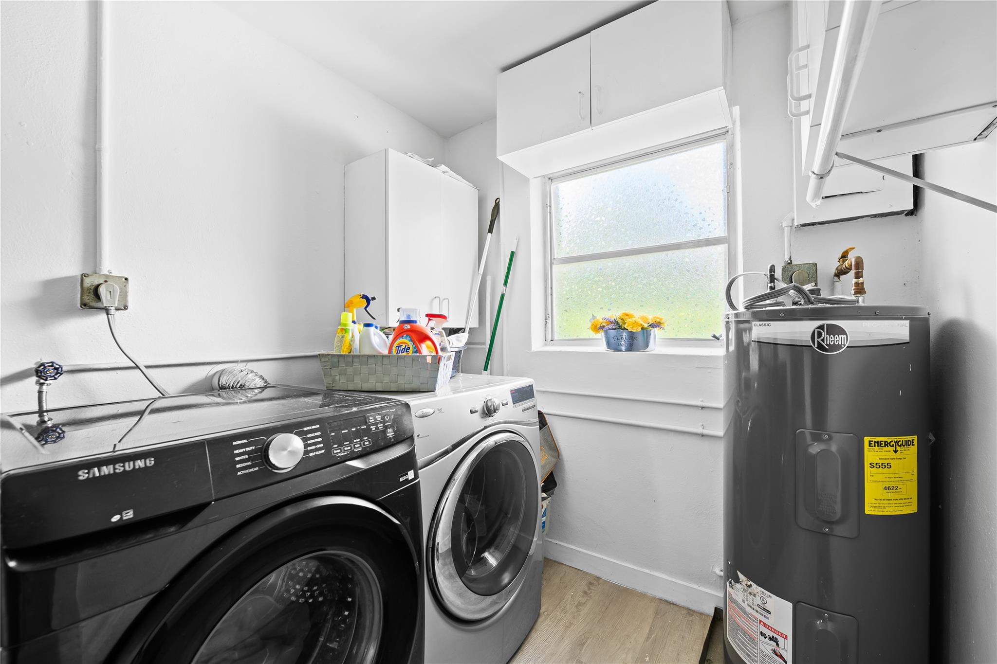 Lyons Park First Add 40-2 - Residential