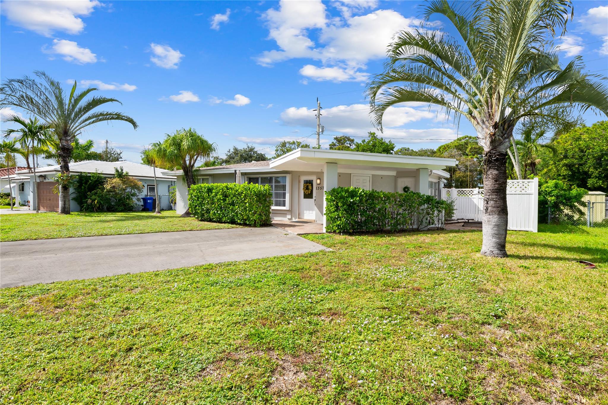 Lyons Park First Add 40-2 - Residential