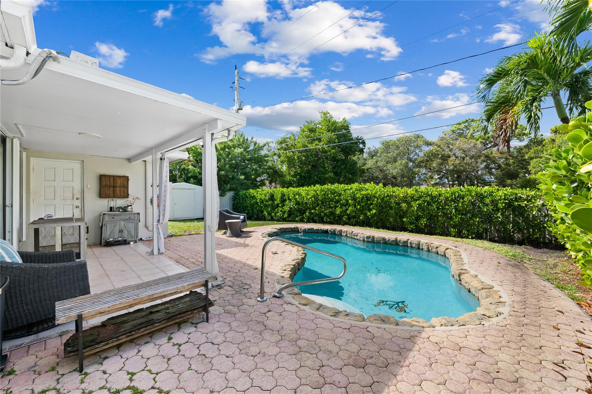 Lyons Park First Add 40-2 - Residential