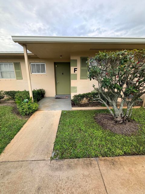 5443 Cresthaven Boulevard F West Palm Beach FL 33415