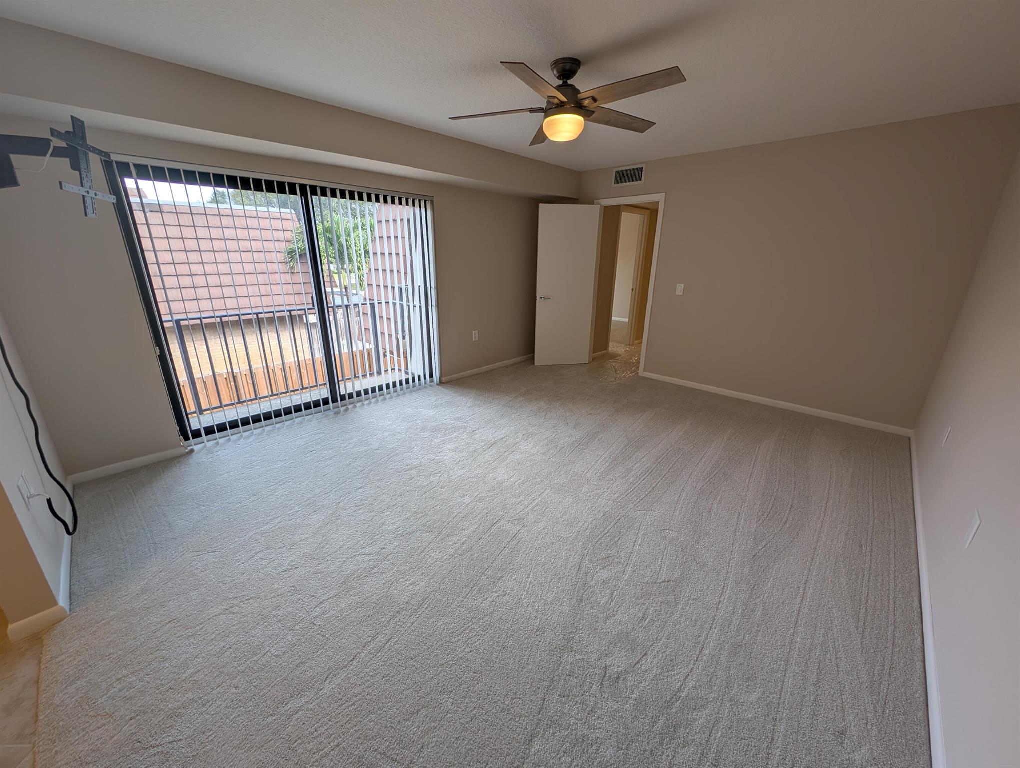 GARDEN LAKES AND GARDEN S - Residential Lease