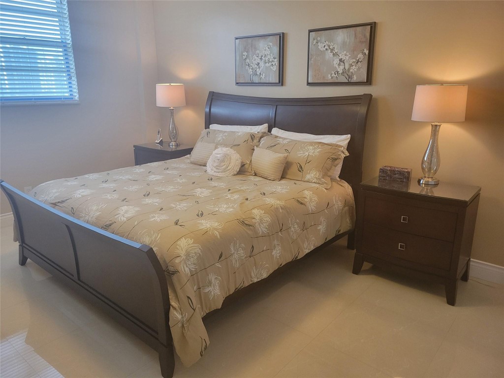 OCEAN RESERVE - Residential