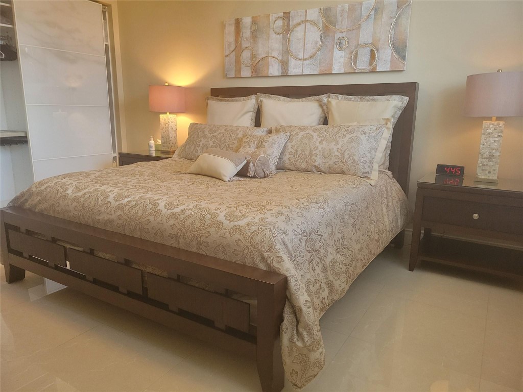 OCEAN RESERVE - Residential