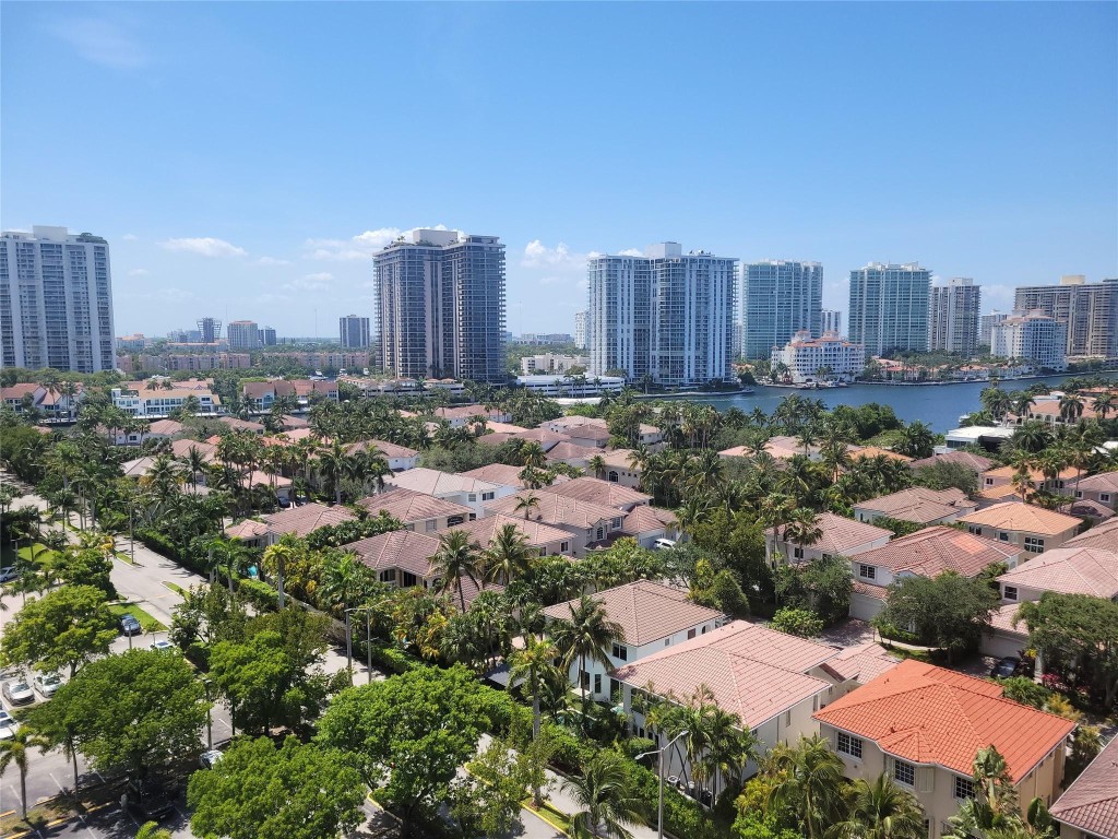 OCEAN RESERVE - Residential