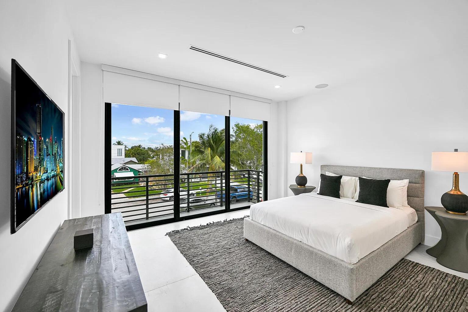 La Hacienda Delray - Residential