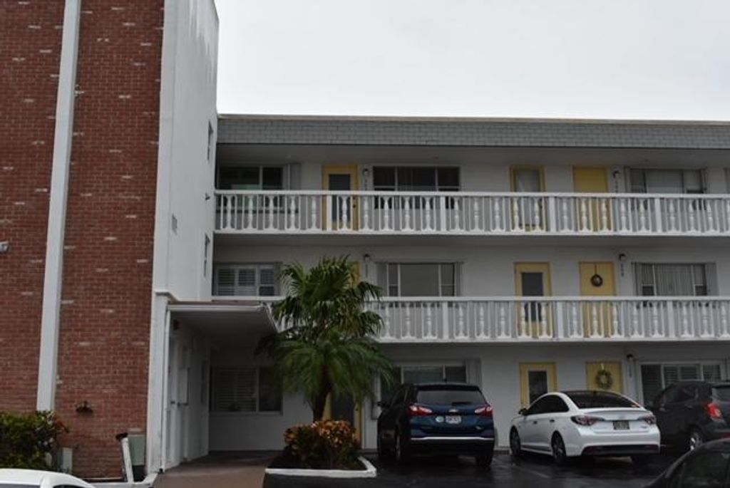 Photo of 112 Doolen Court #307, North Palm Beach, FL 33408 (MLS # R10684107)