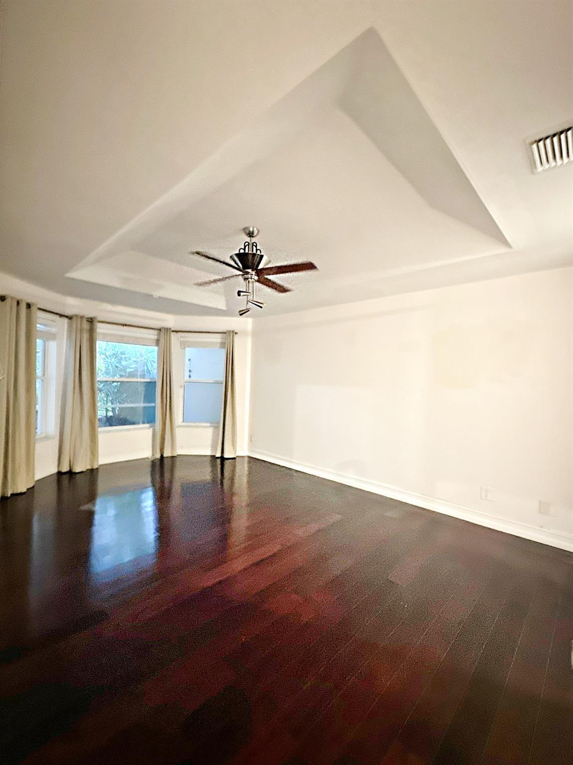 Symphony Bay - Residential