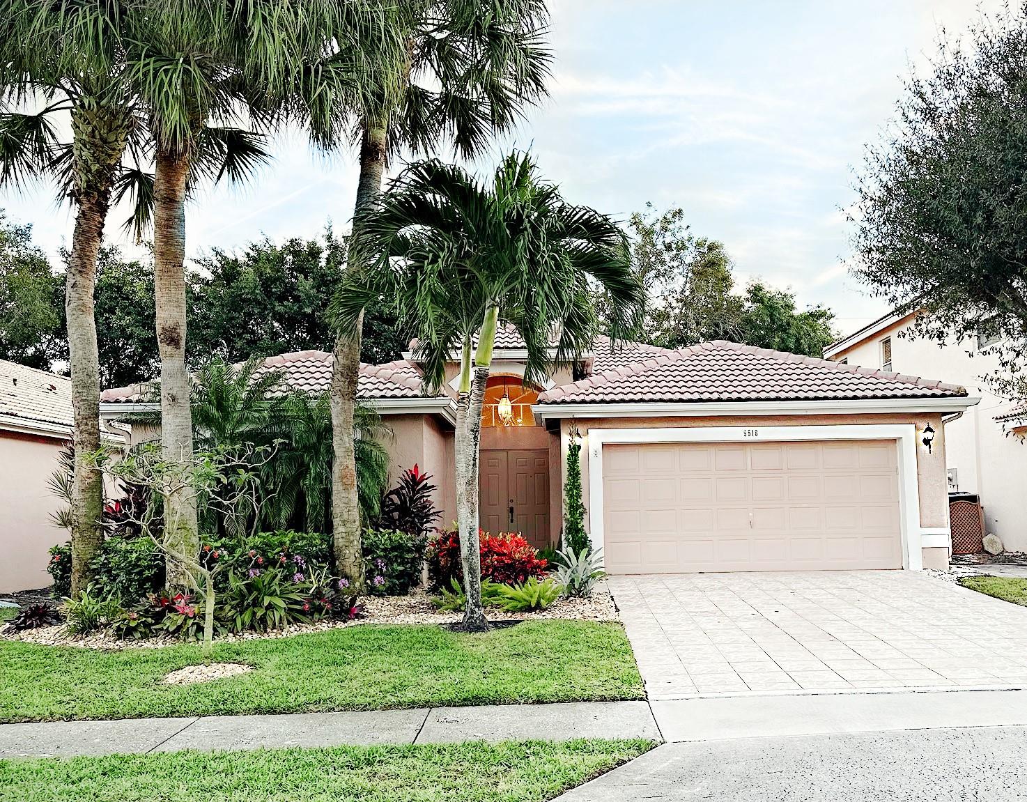 Symphony Bay - Residential