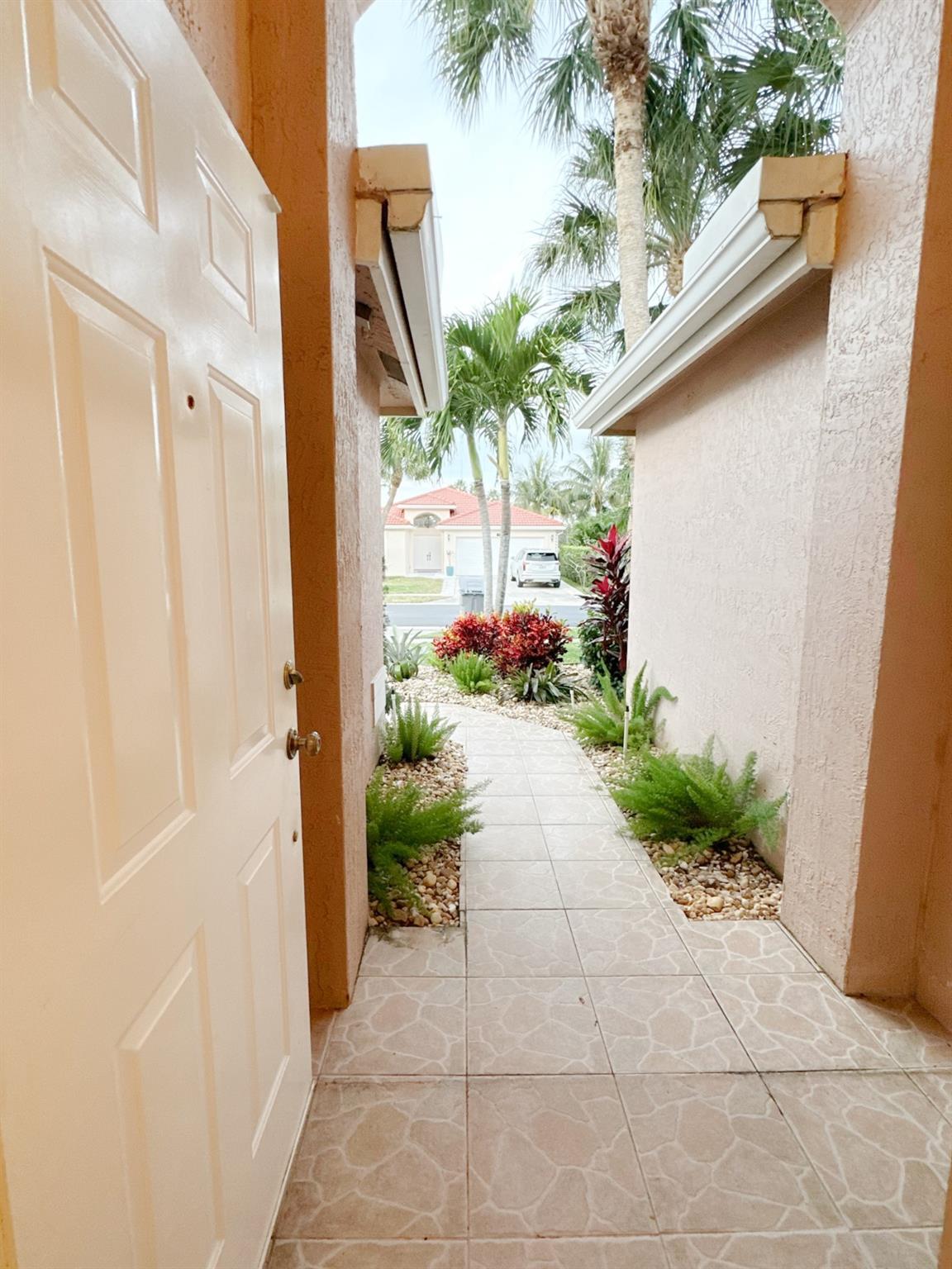 Symphony Bay - Residential