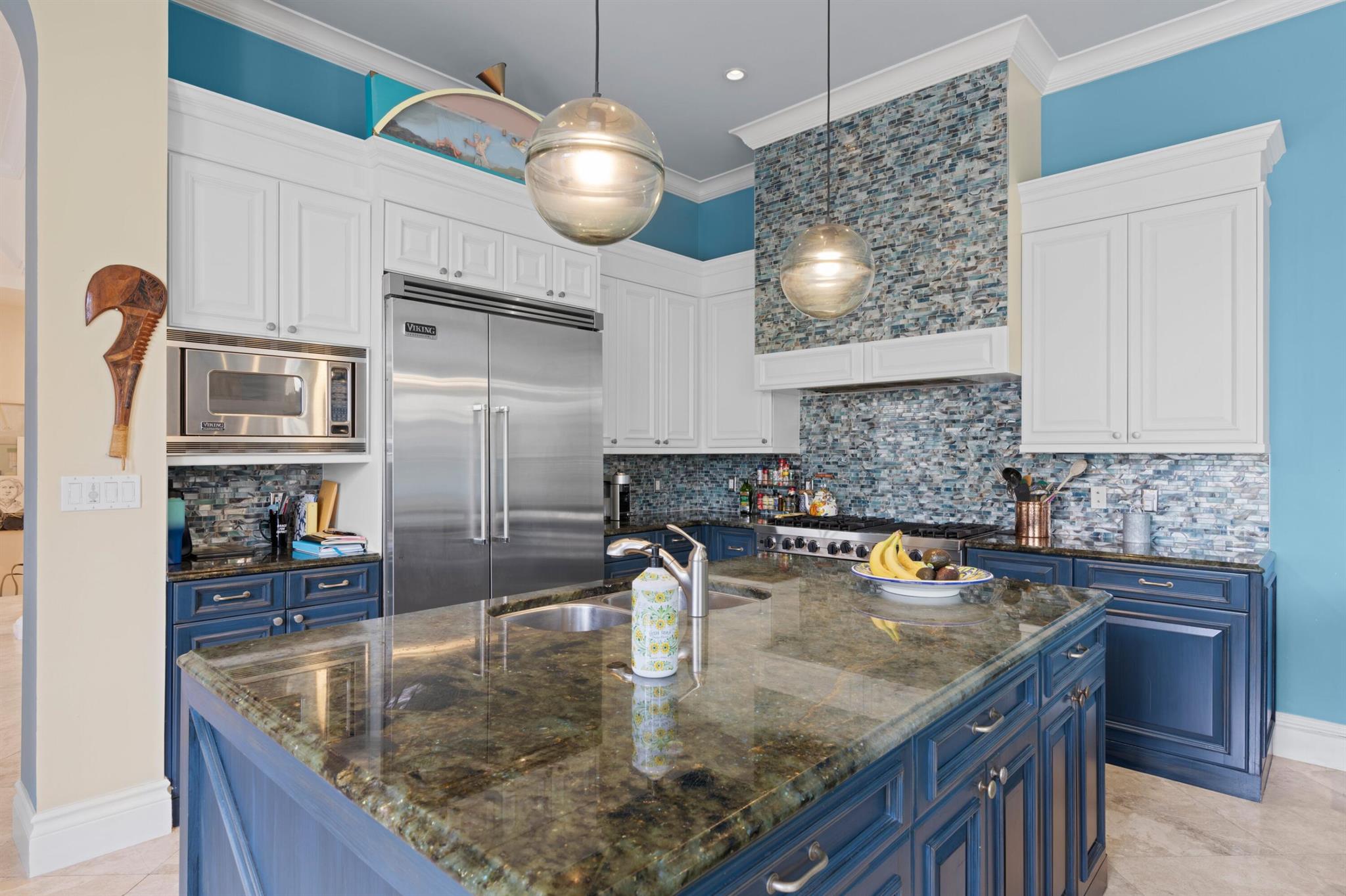 SURFSIDE HILLS - Residential