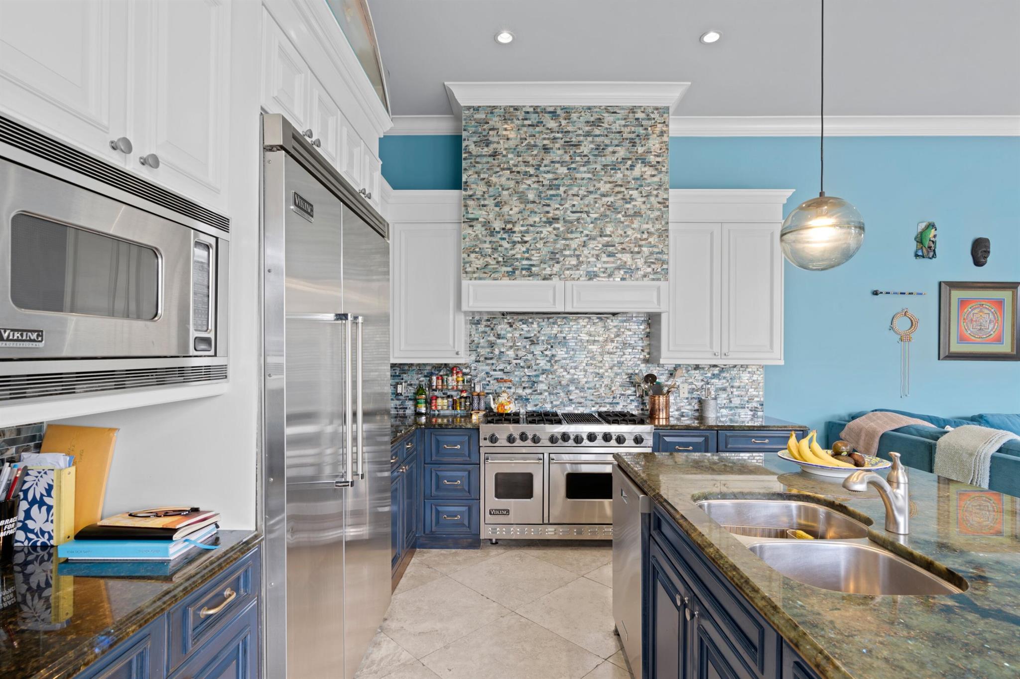 SURFSIDE HILLS - Residential