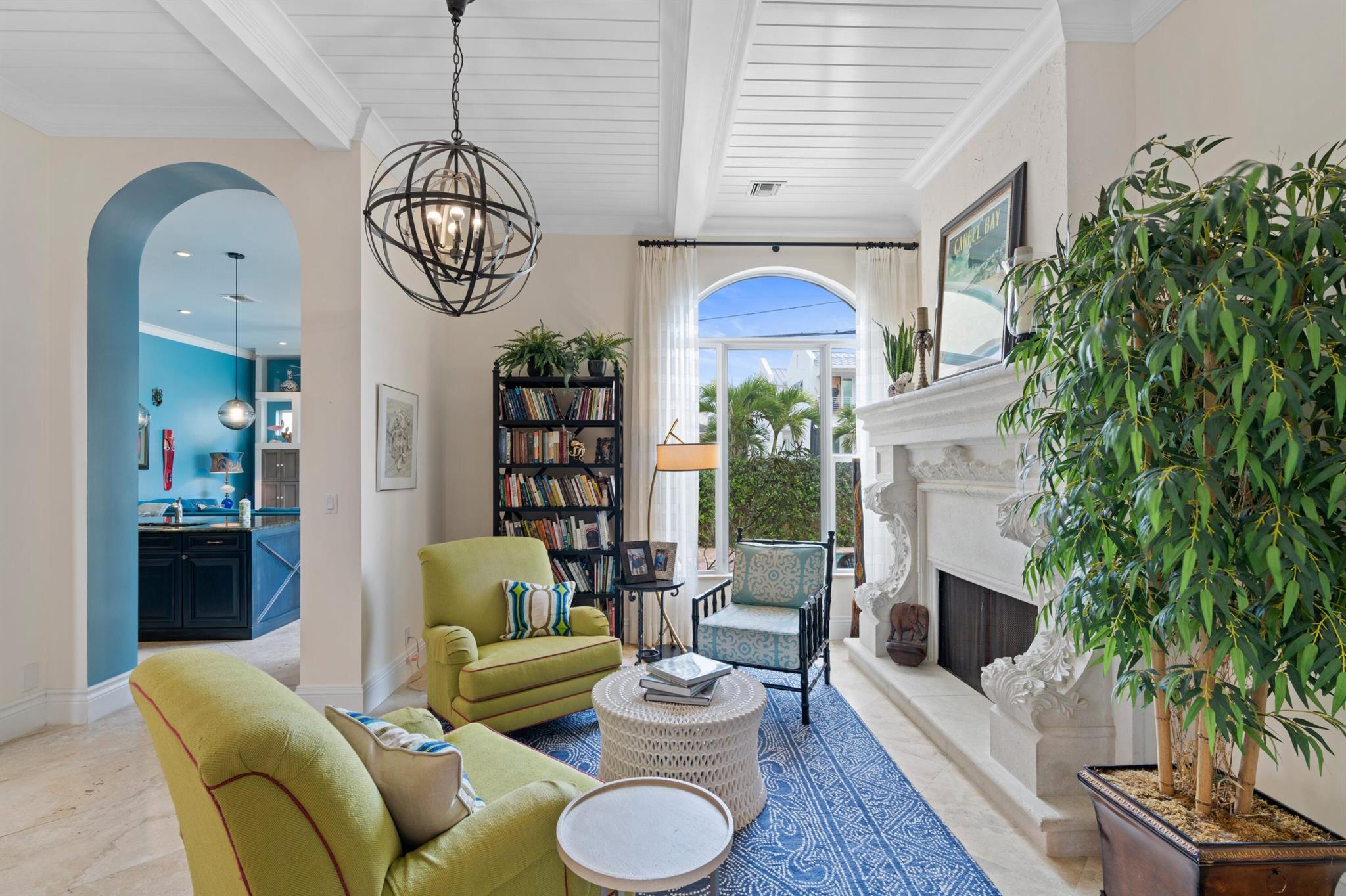 SURFSIDE HILLS - Residential