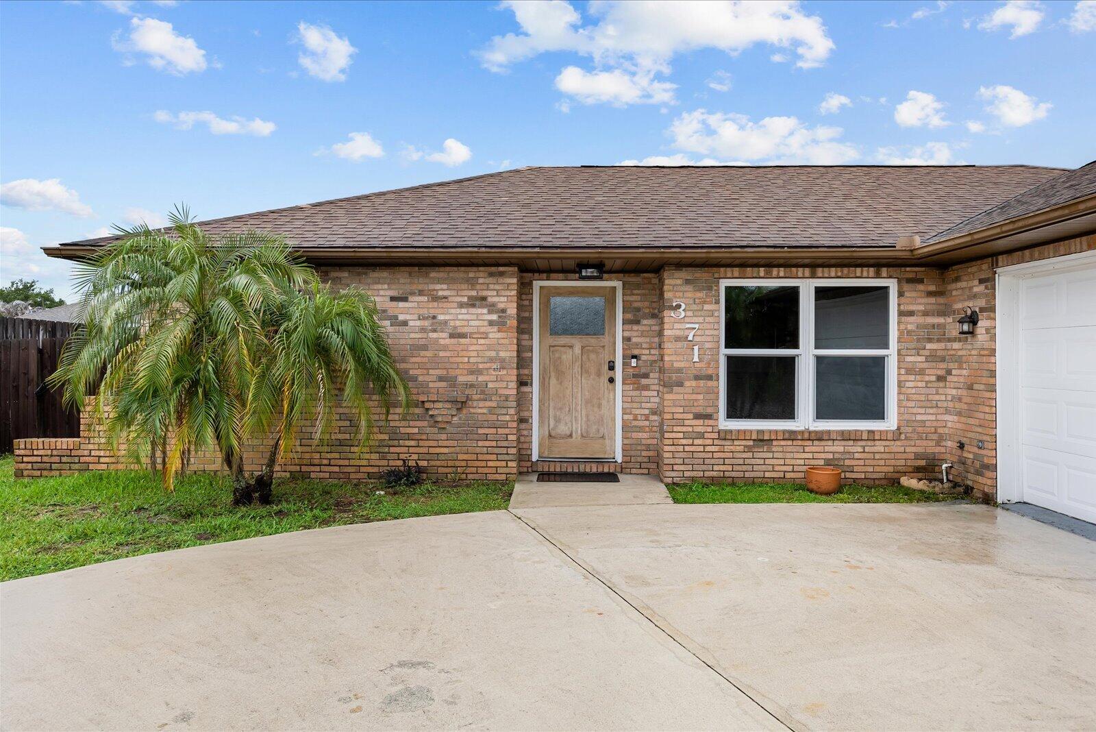 PORT ST LUCIE SECTION 27 - Residential