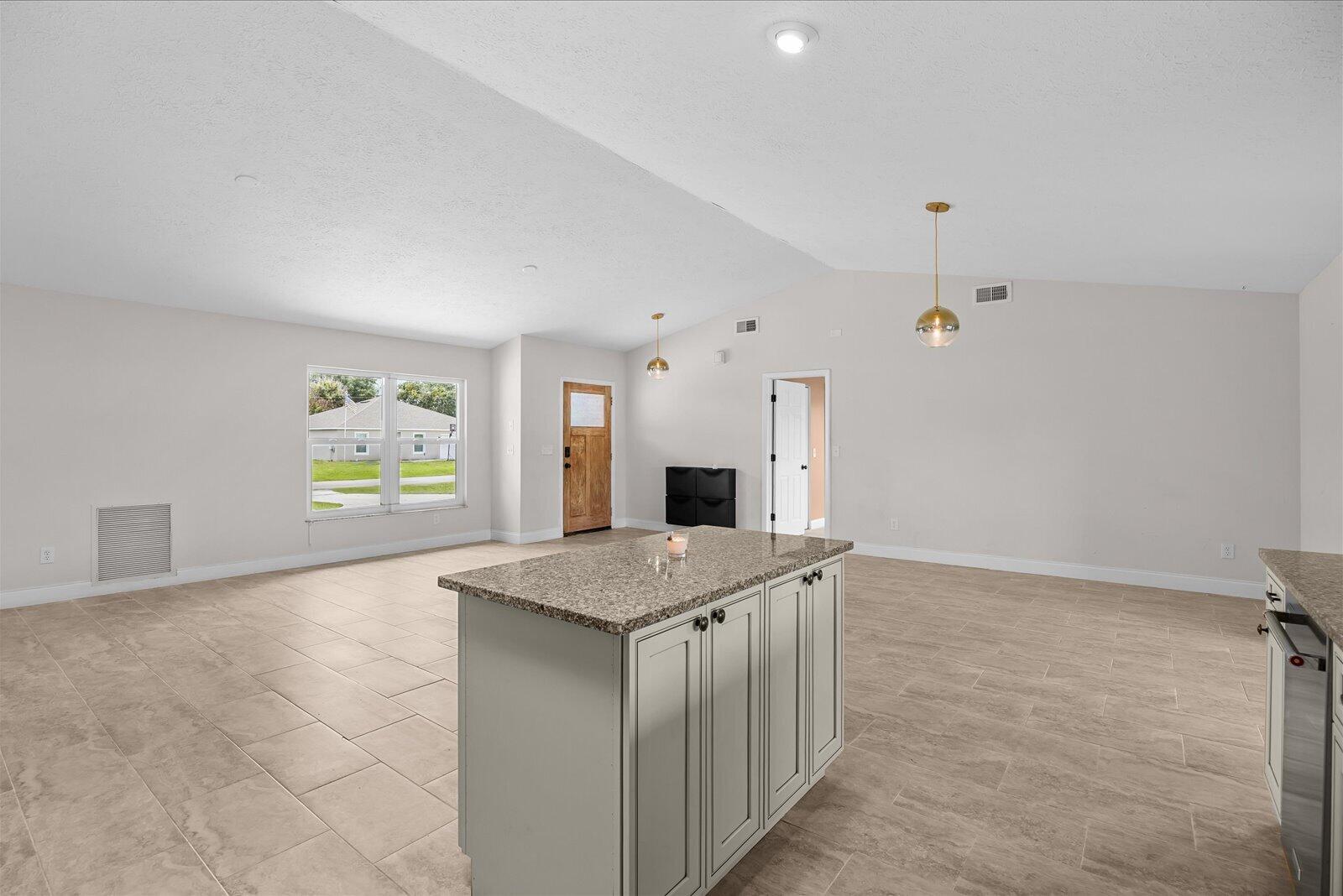 PORT ST LUCIE SECTION 27 - Residential