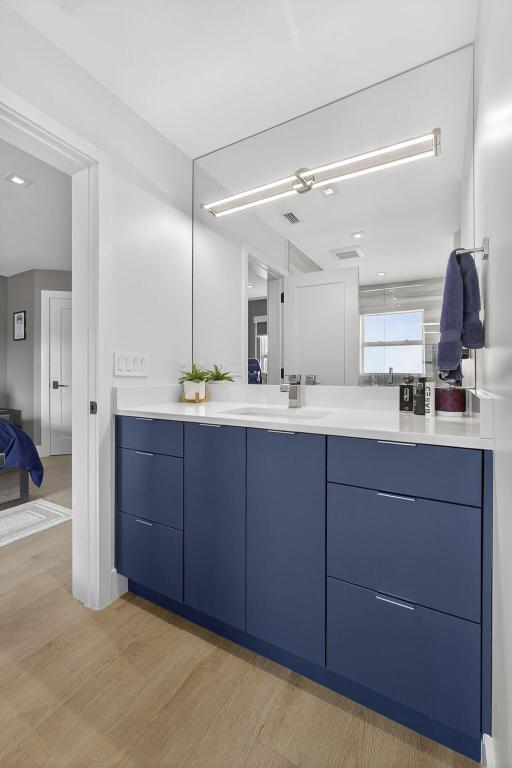 CRYSTAL POINTE 1 - Residential