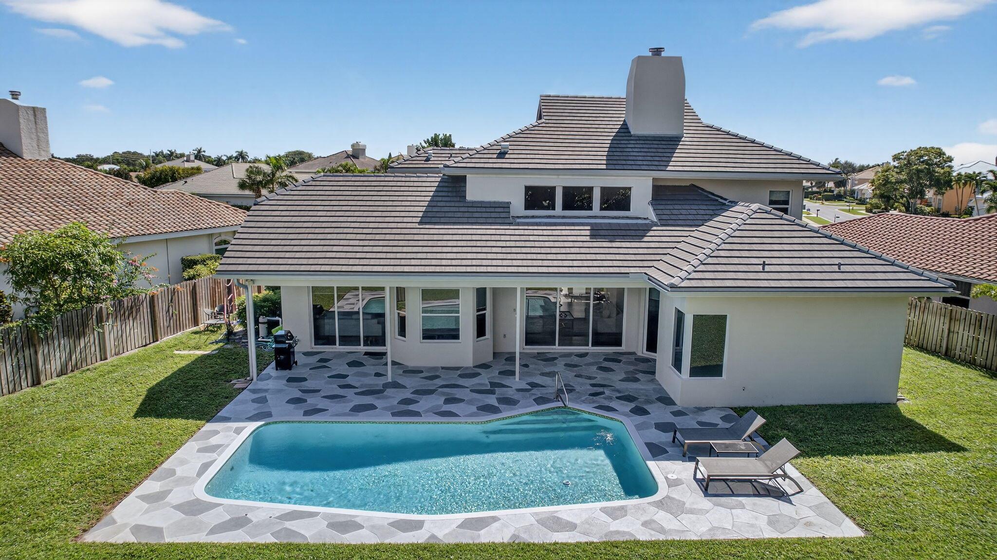 CRYSTAL POINTE 1 - Residential